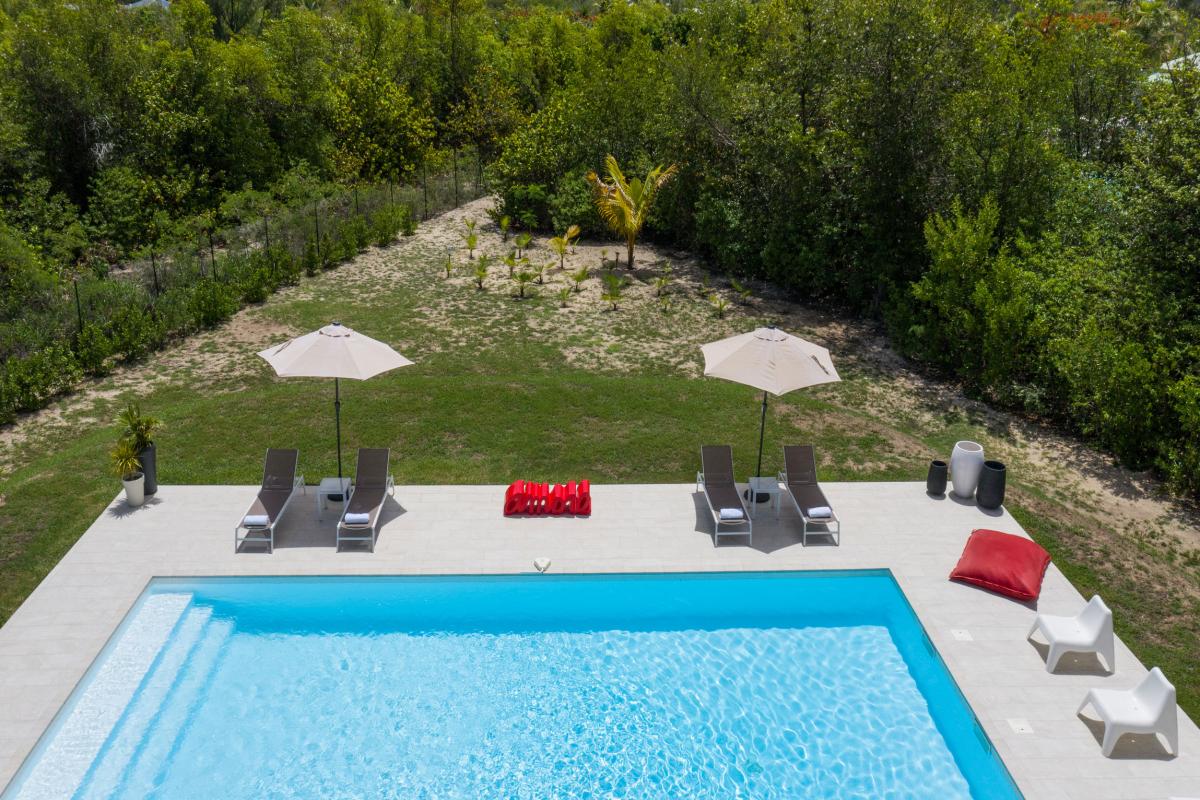 Villa Terres Basses à Saint Martin - piscine vue du ciel